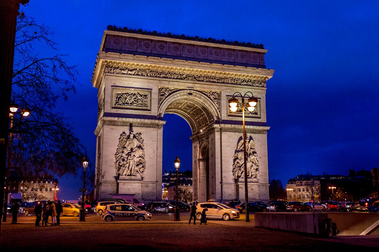 Paris Sightseeing Tour - Free Afternoon. Photo 2