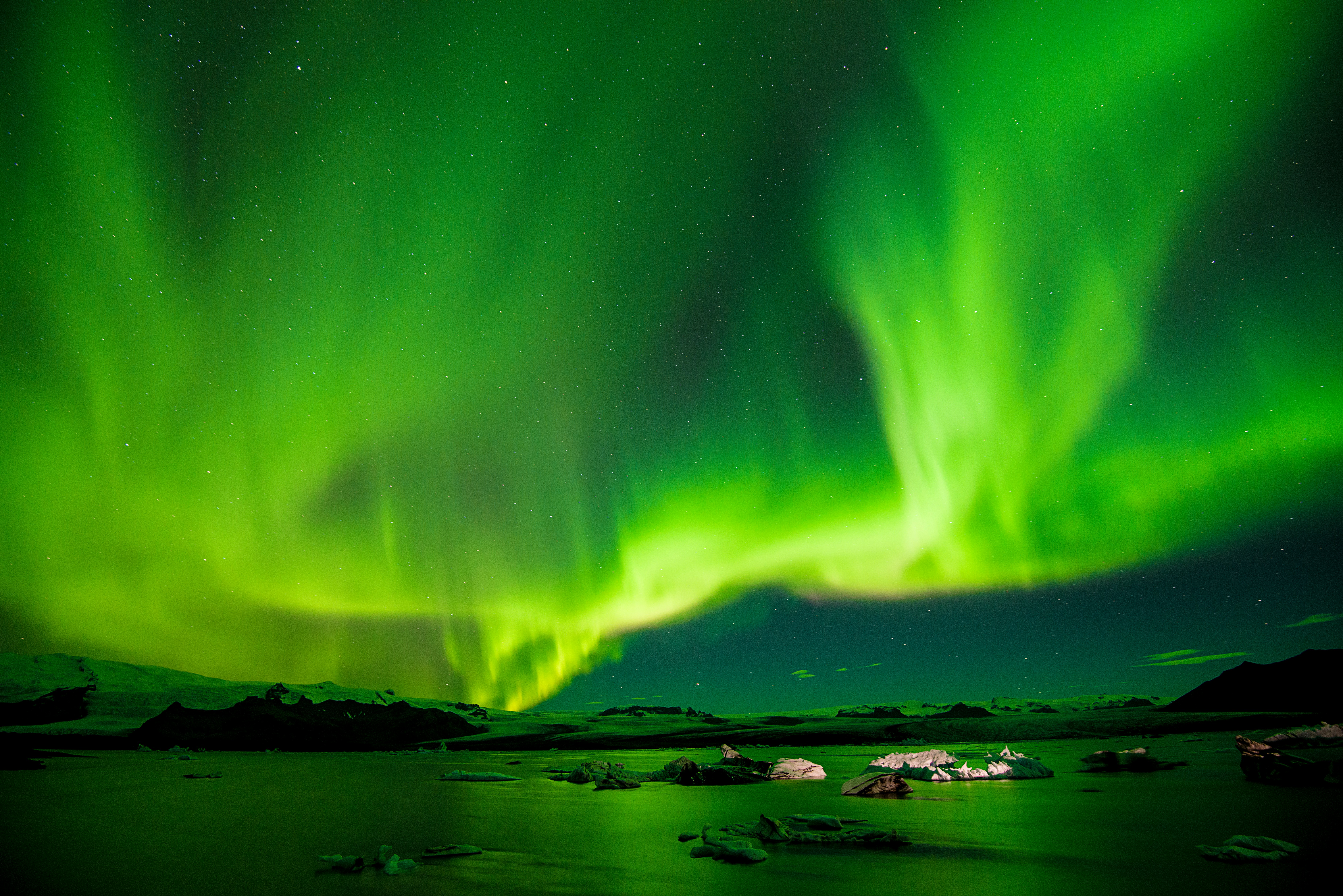 Canada: Auroras And Landscapes