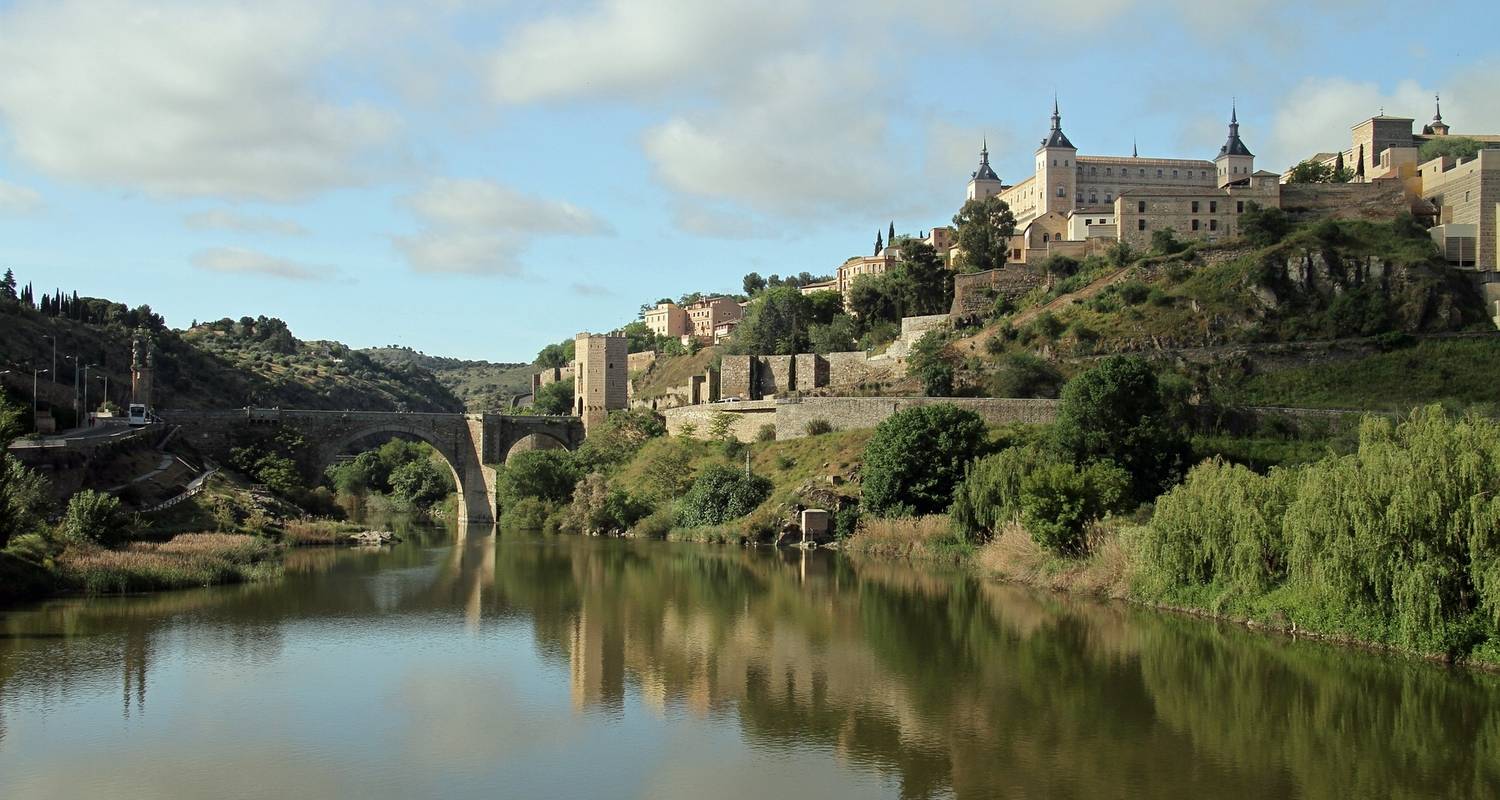 An adventure touring the most emblematic places in Spain Galicia, Portugal & Andalucia