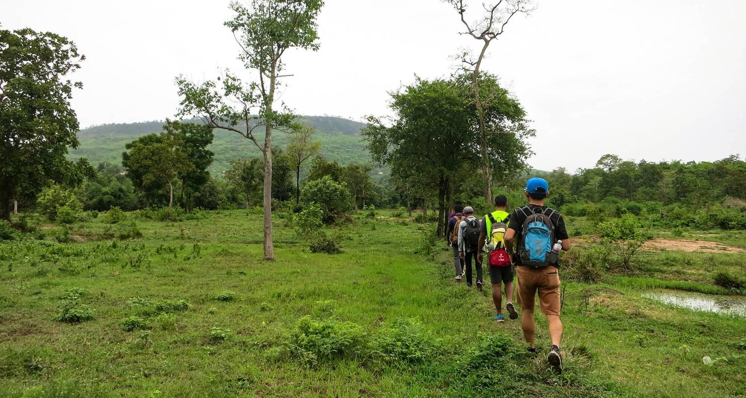Private 9 Days Cambodia Adventure: Cycling, Trekking, Boatin