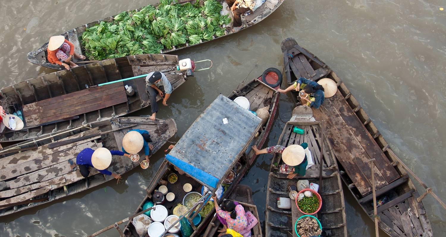An adventure touring the most emblematic places in Cambodia Coaster Charm & Mekong Adventure: Vietnam & Cambodia - 17 Da