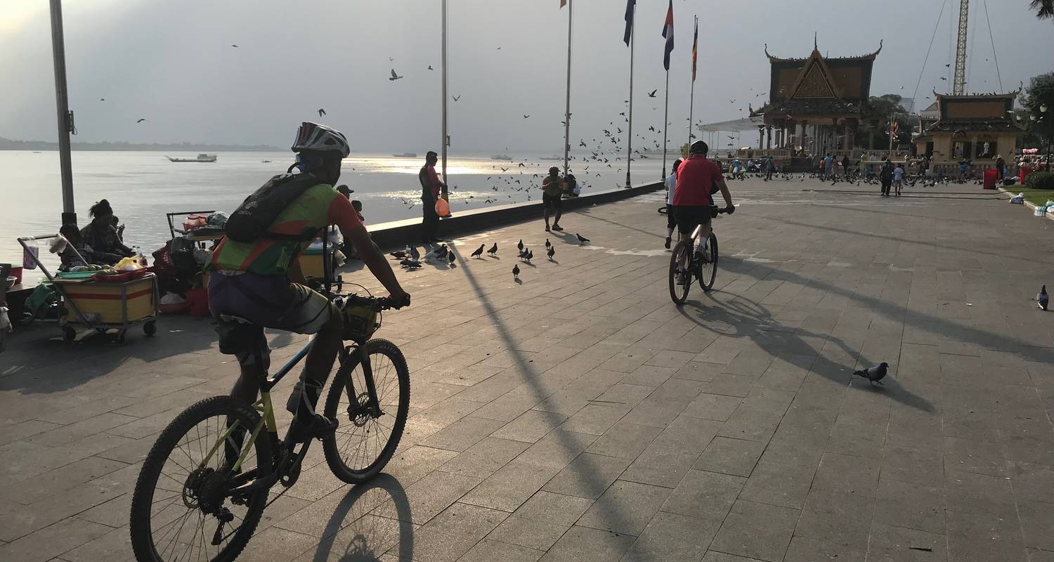 Tour De Cambodia - Phnom Penh To Siem Reap