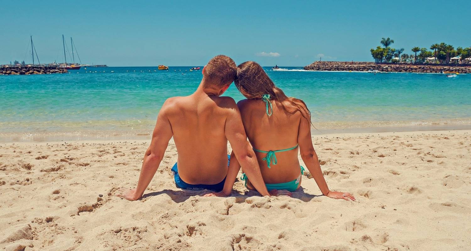 An adventure touring the most emblematic places in Greece 9-Day Tour Santorini, Mykonos Island: An Amazing Honeymoon E
