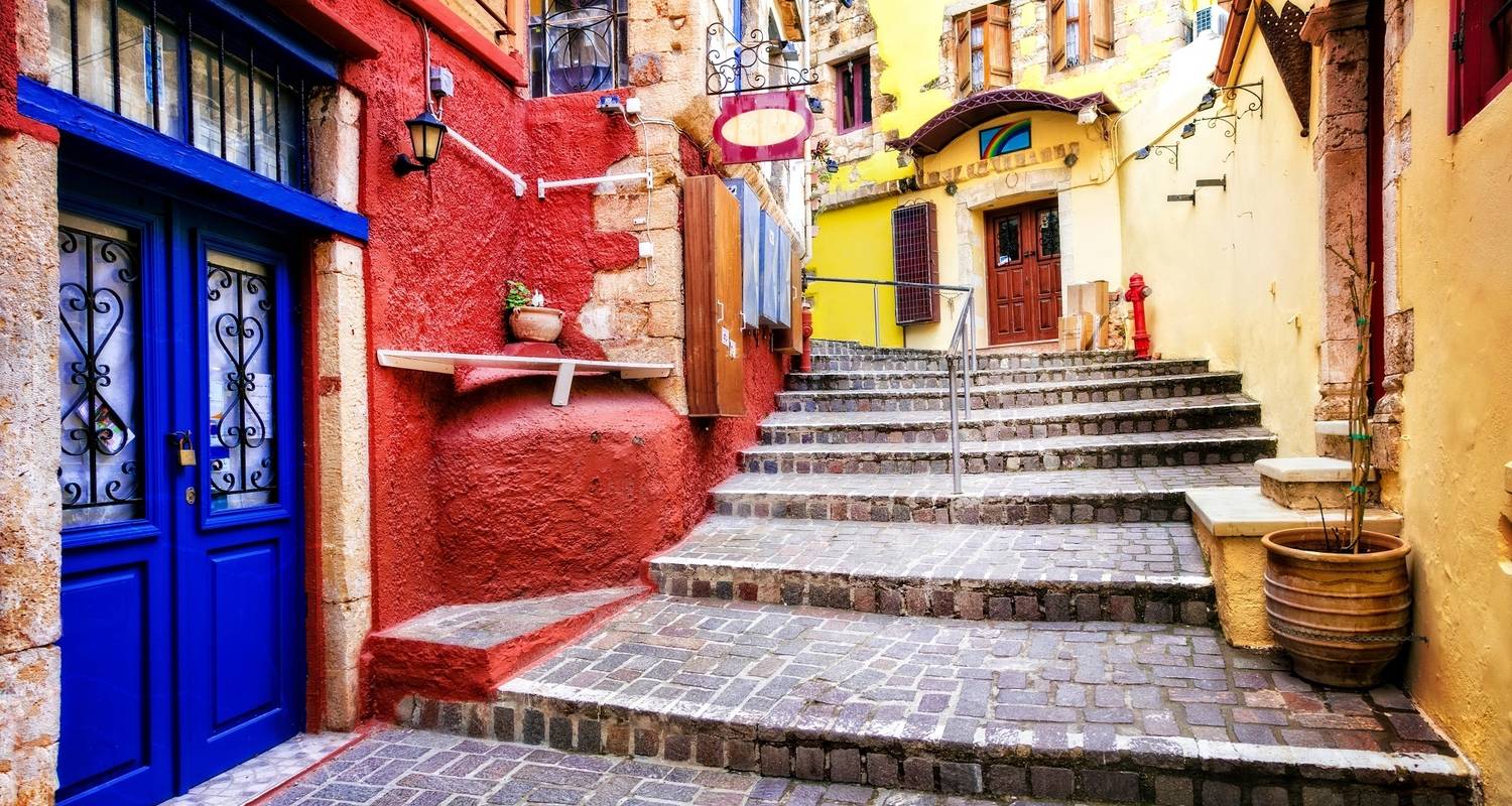 Athens - Naxos - Santorini - Crete ( Aegean Gems )