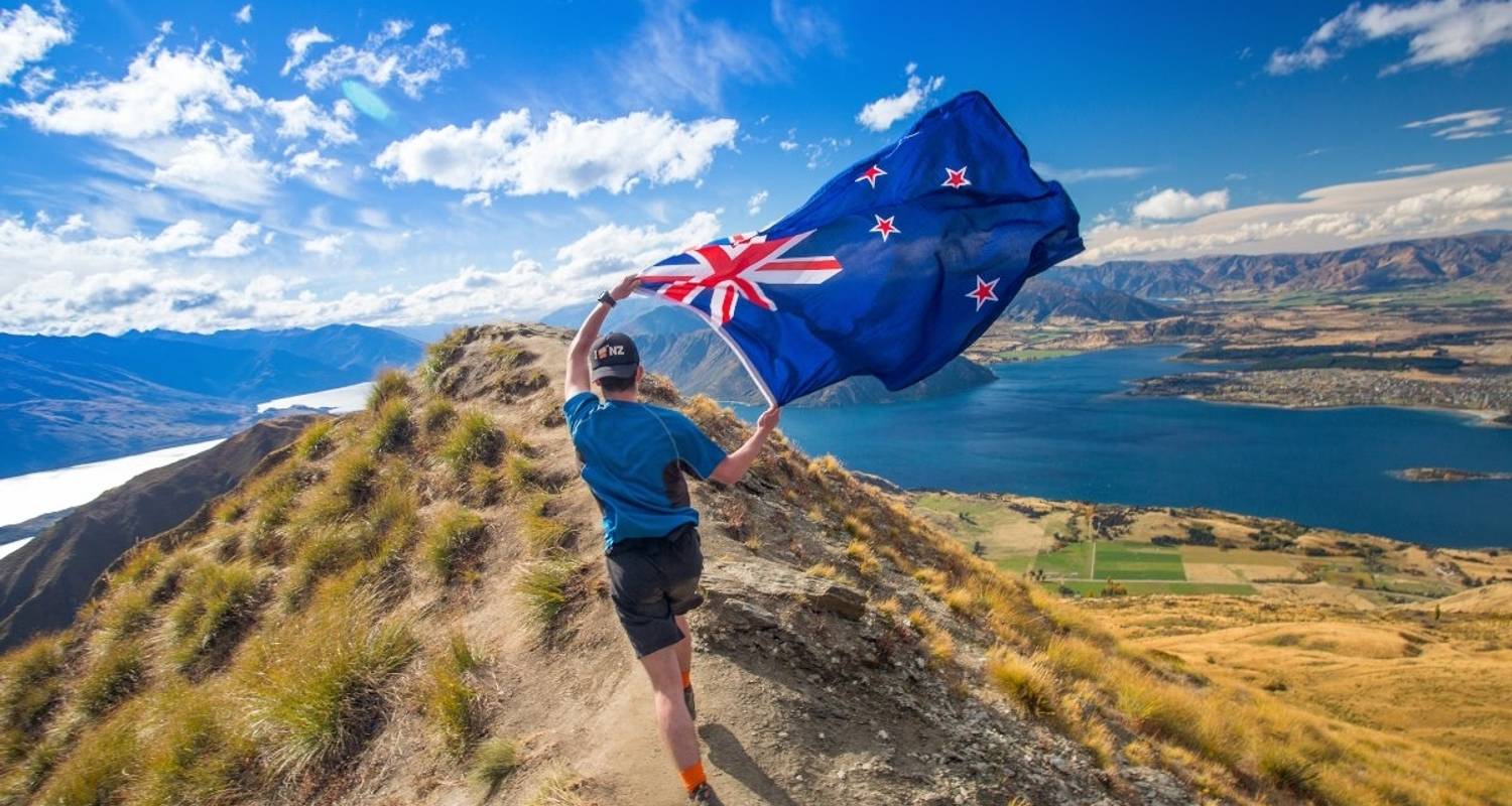 An adventure touring the most emblematic places in New Zealand 11 Day ’Weka’ South Island Adventure Tour