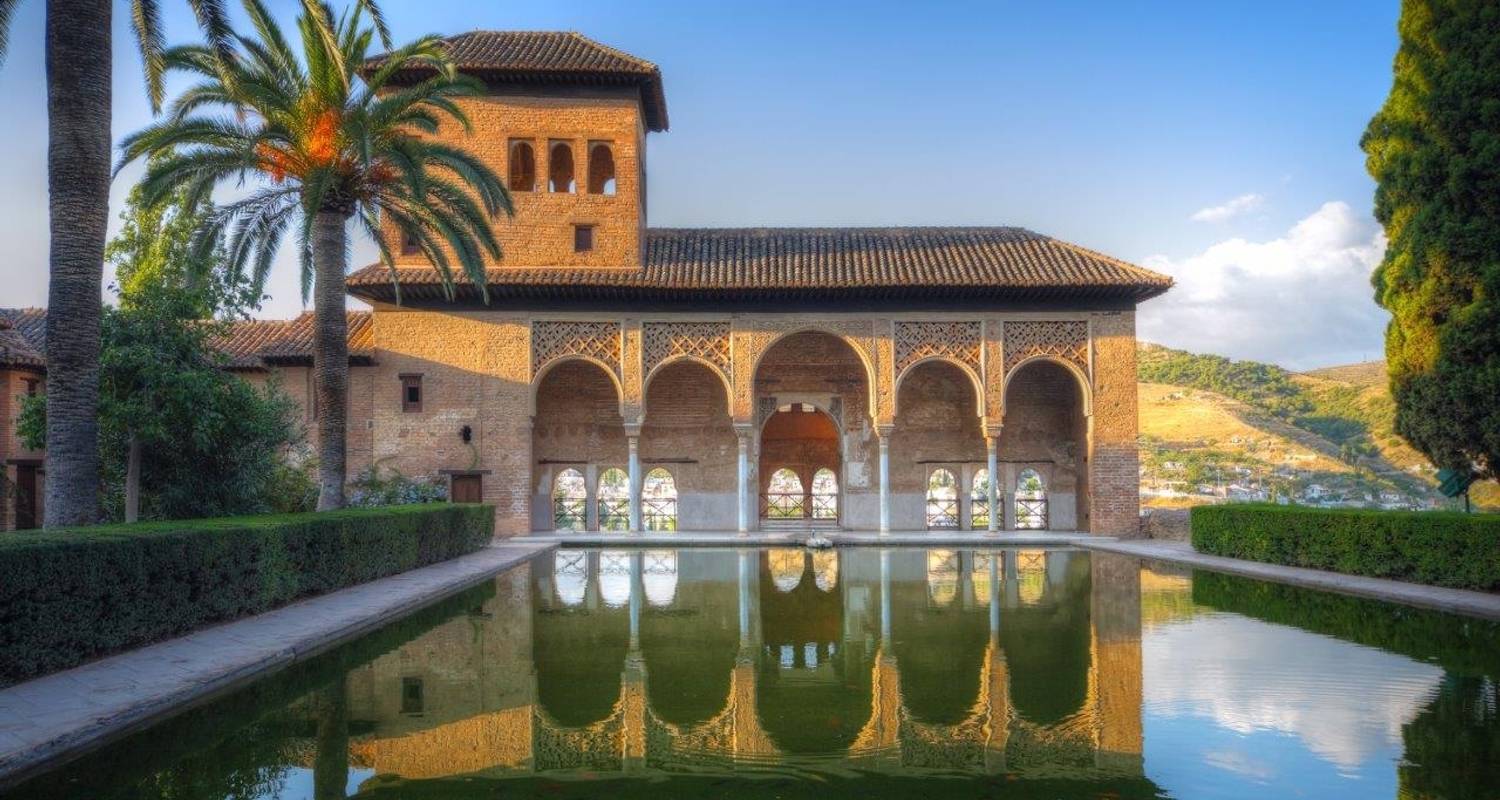 An adventure touring the most emblematic places in Spain Andalusia Highlights, Self-Drive