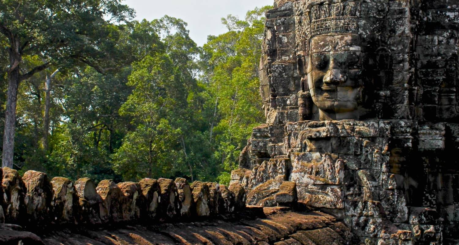 An adventure touring the most emblematic places in Viet Nam Triangle Of Vietnam - Cambodia - Thailand In 16 Days