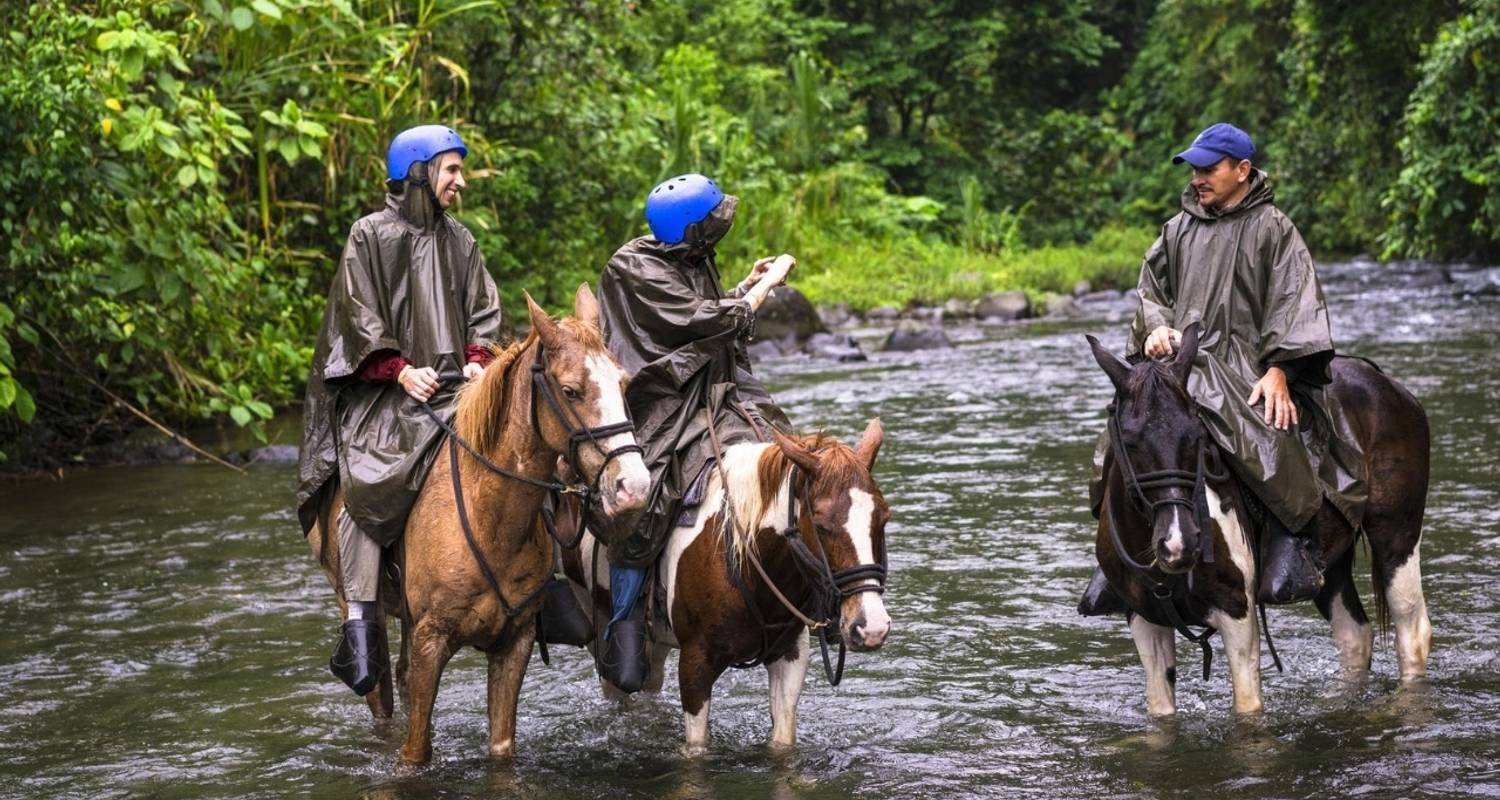 An adventure touring the most emblematic places in Costa Rica 8-Day Costa Rica Luxury Tour