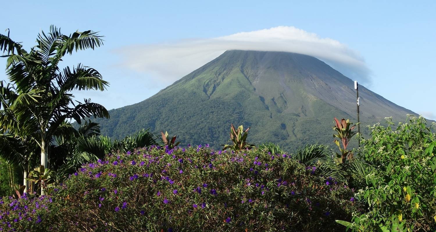 An adventure touring the most emblematic places in Costa Rica Flavors Of Costa Rica