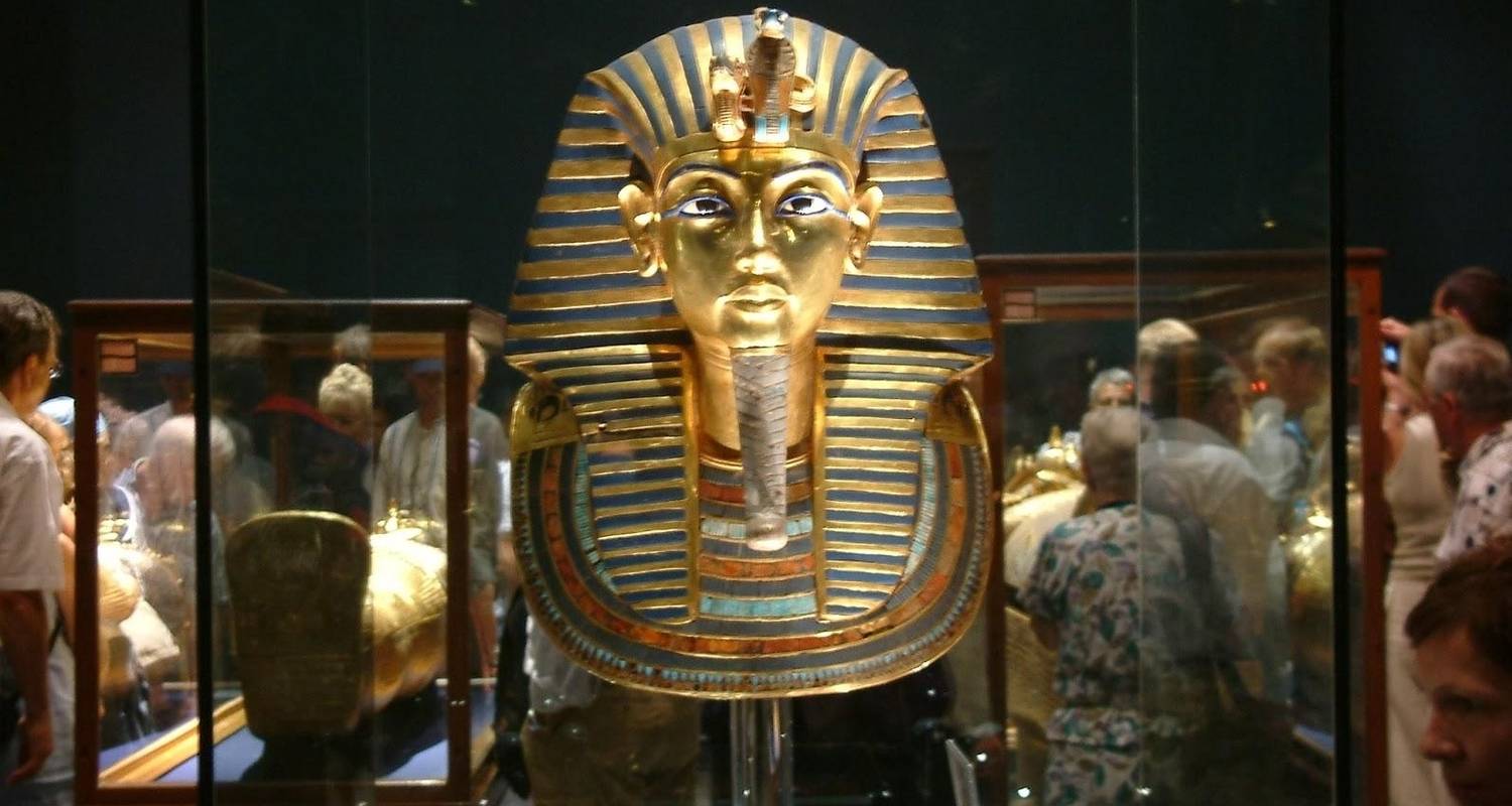 An adventure touring the most emblematic places in Egypt 2 Days Private In Giza And Cairo