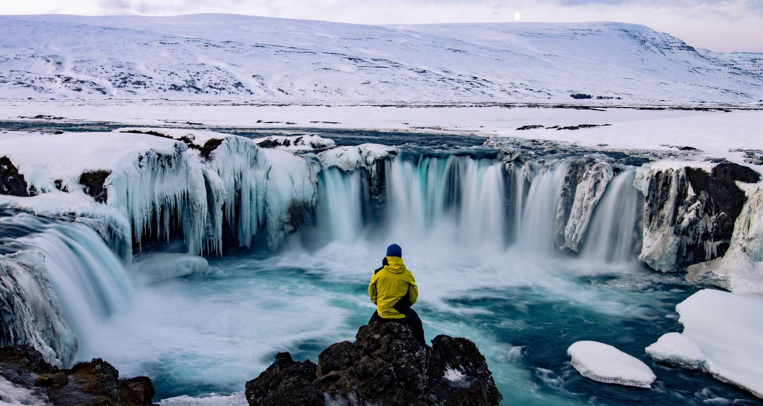 An adventure touring the most emblematic places in Iceland 7 Day - Iceland Ring Road & Snæfellsnes Peninsula Small-Grou