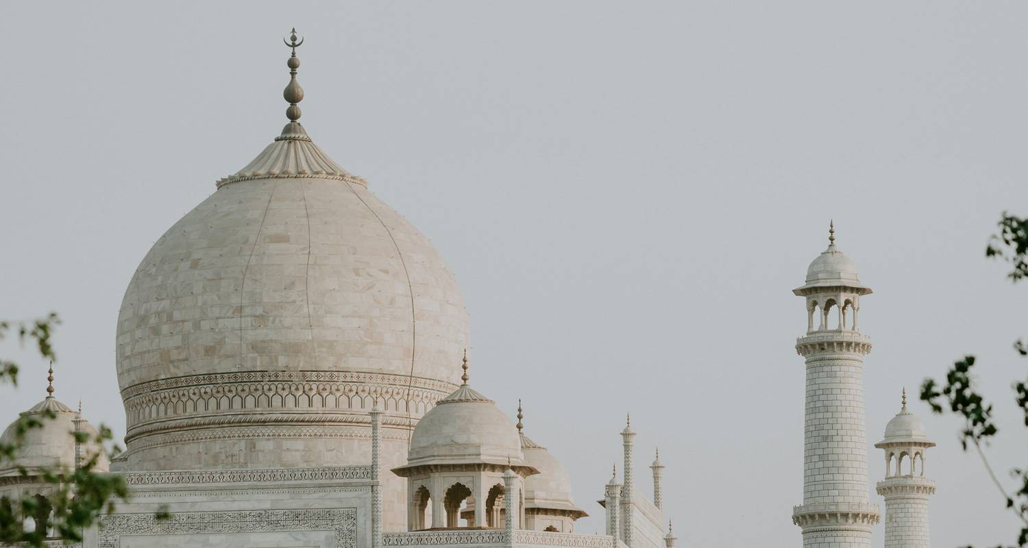 10-Day Golden Triangle Tour: Delhi, Mandawa, Bikaner, Pushka