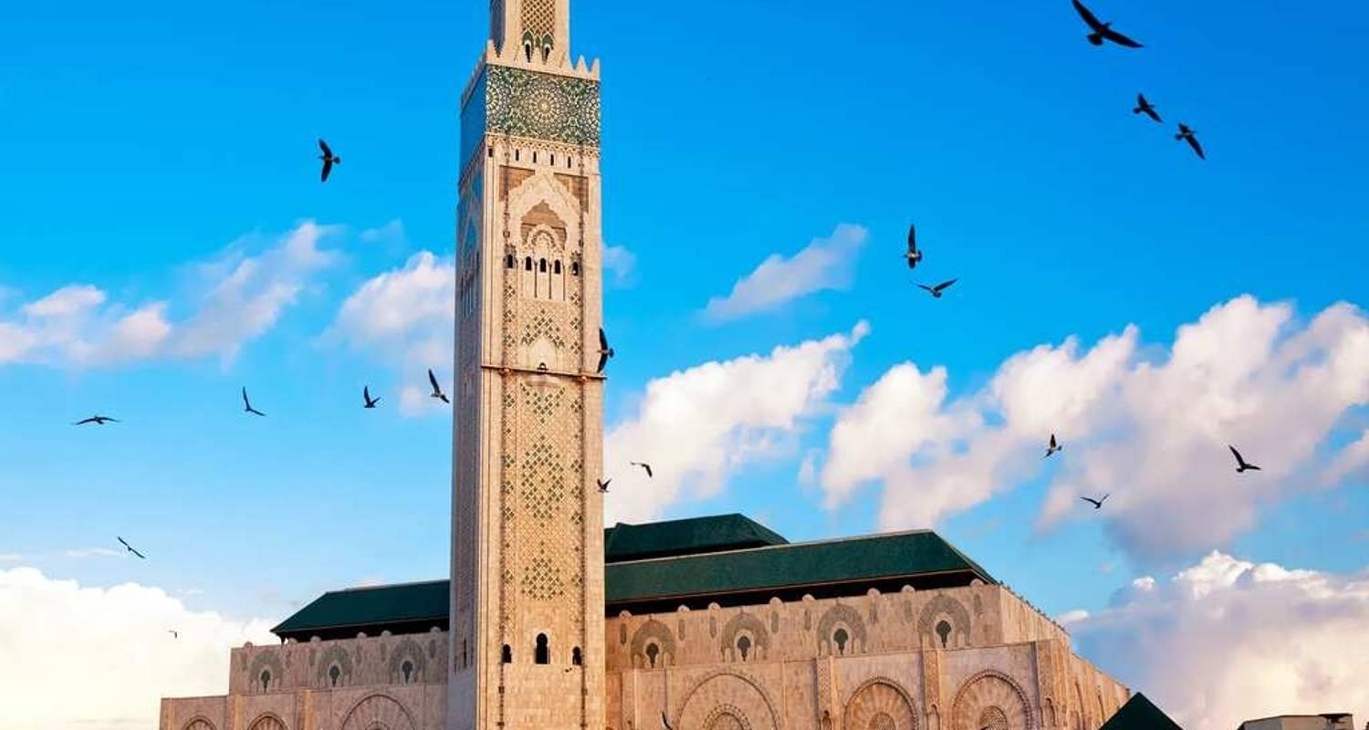 An adventure touring the most emblematic places in Morocco 7-Days Tour Including Fez, Meknes, Marrakech, Casablanca And