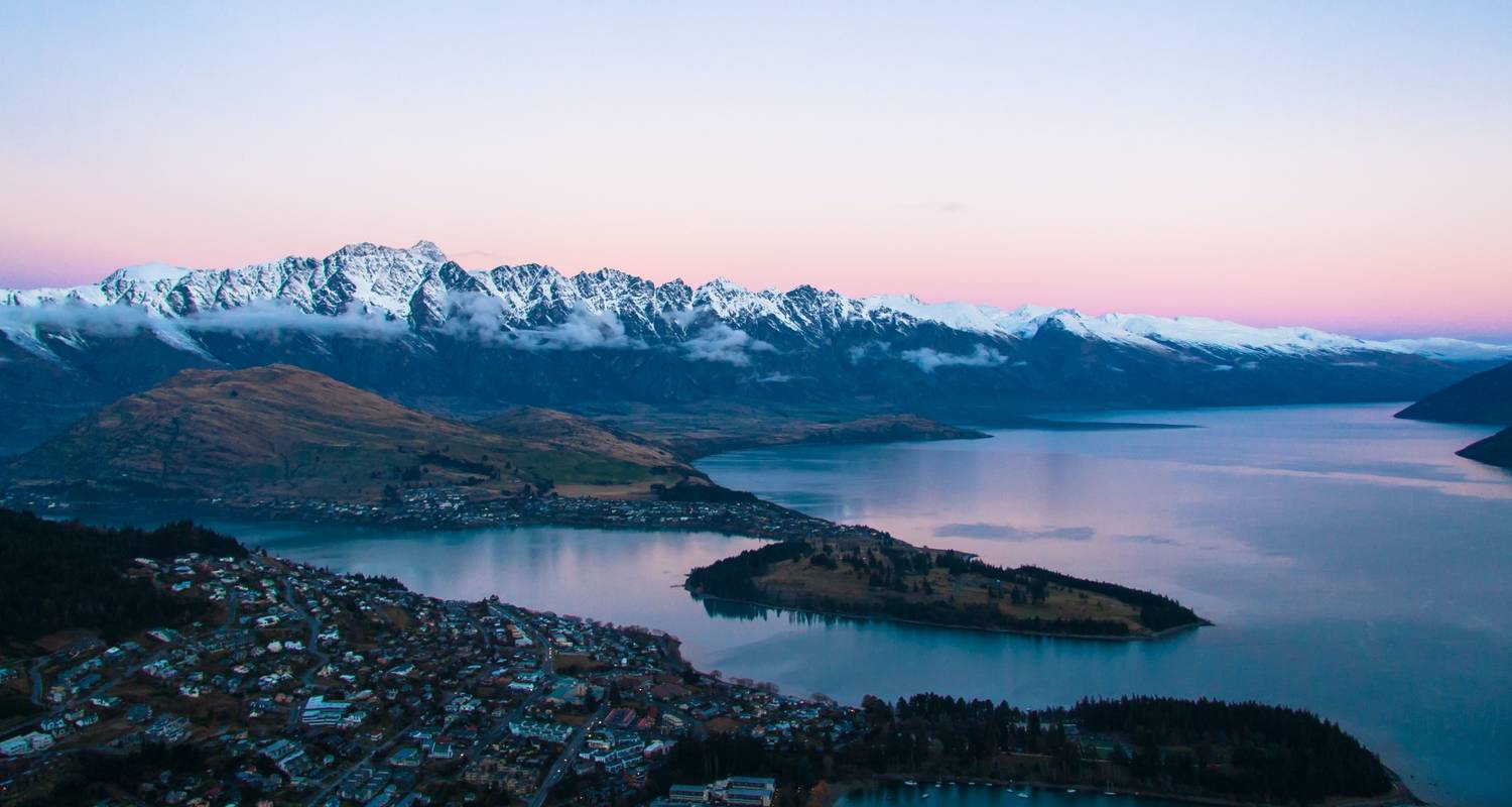 An adventure touring the most emblematic places in New Zealand New Zealand Panorama (Northbound, 16 Days)