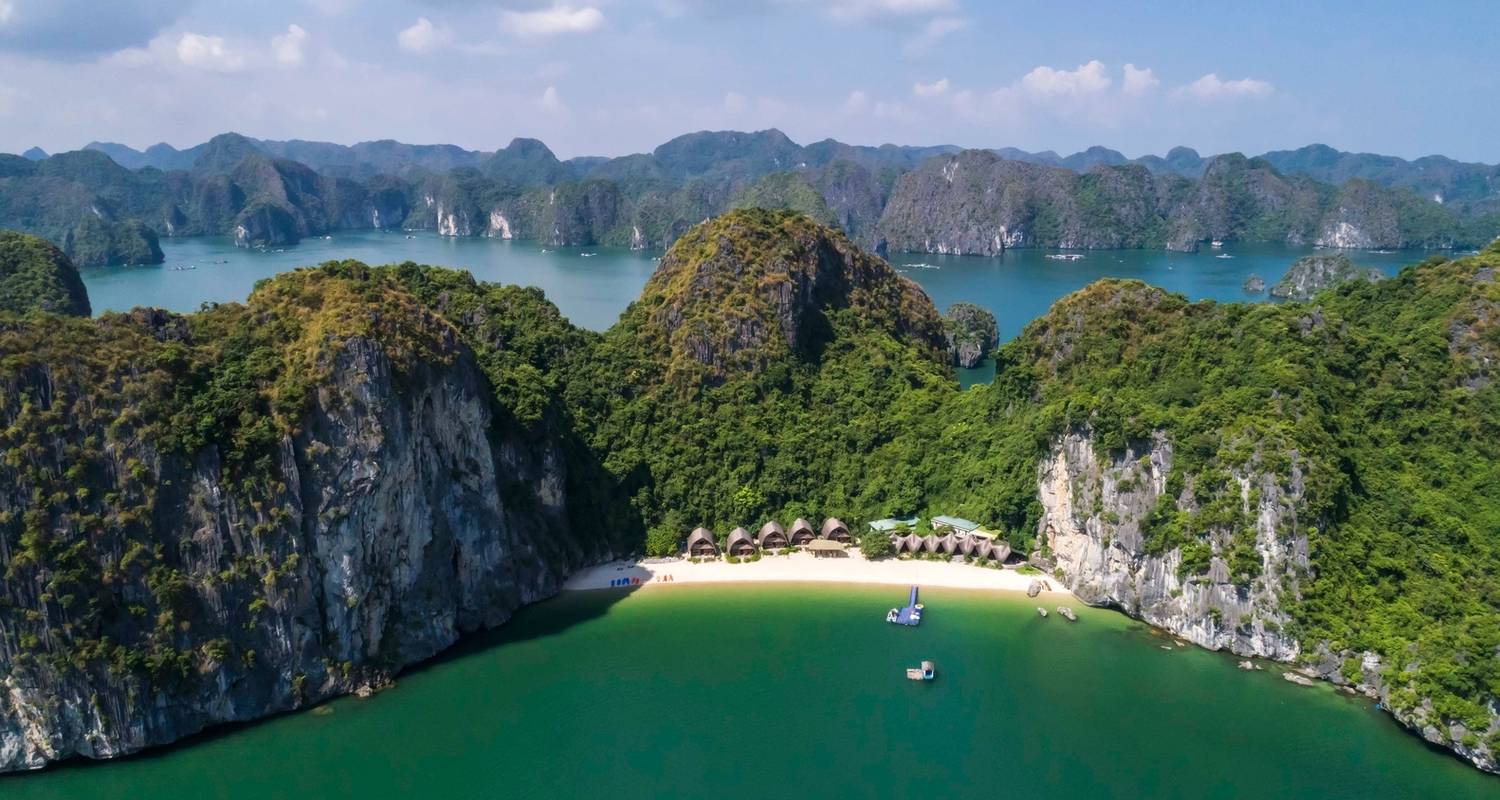 An adventure touring the most emblematic places in Viet Nam Vietnam Exclusively Odyssey 10 Days Tour