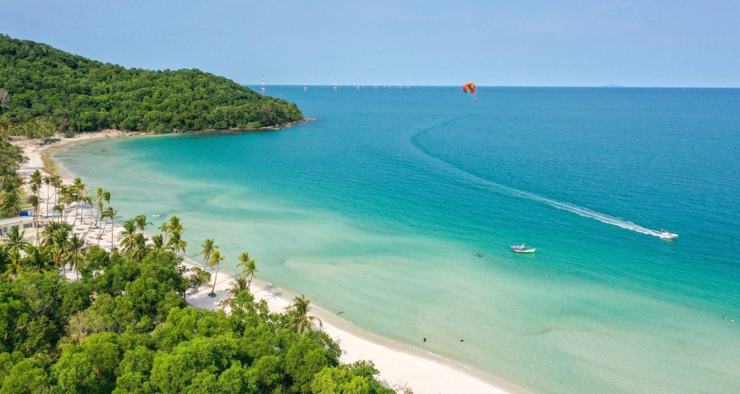 Vietnam Highlights & Beach Break In Phu Quoc 13 Days