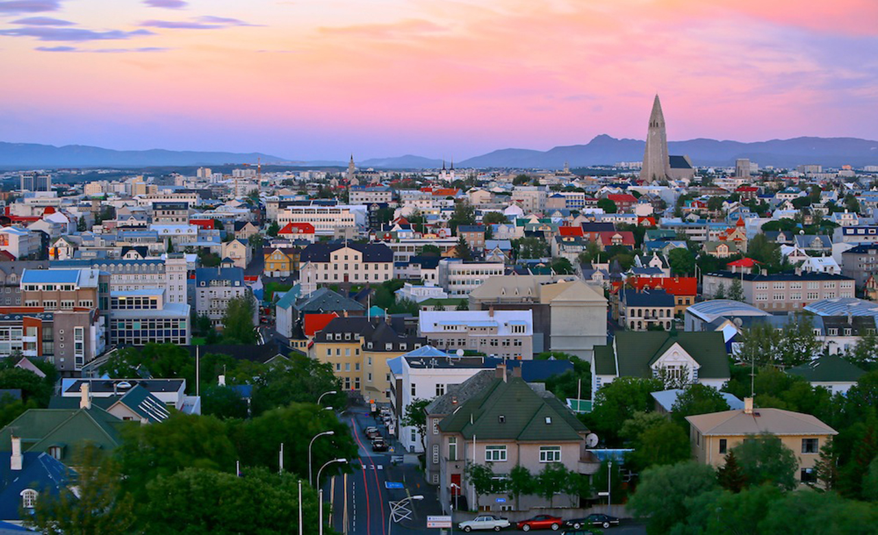 Arrival in Reykjavik. Photo 1