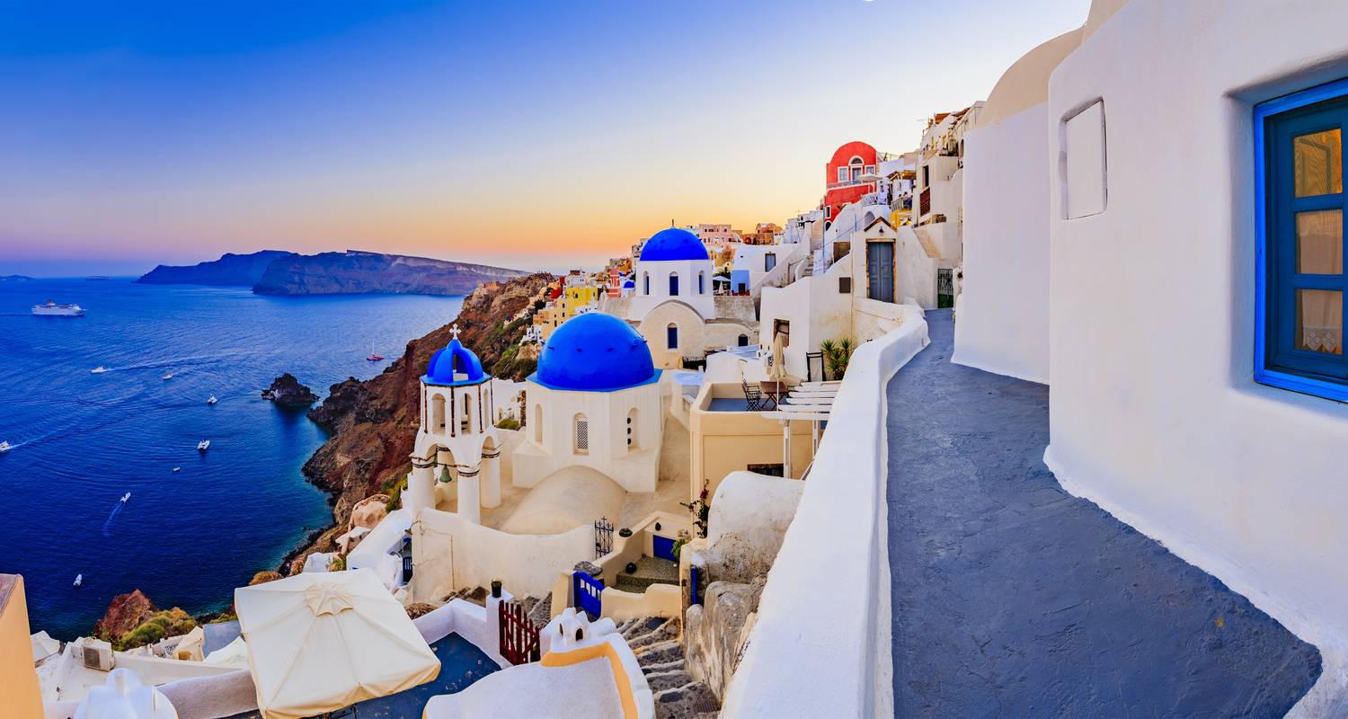 An adventure touring the most emblematic places in Greece Explore Athens, Mykonos & Santorini & Stay At 4* Hotels (3 I